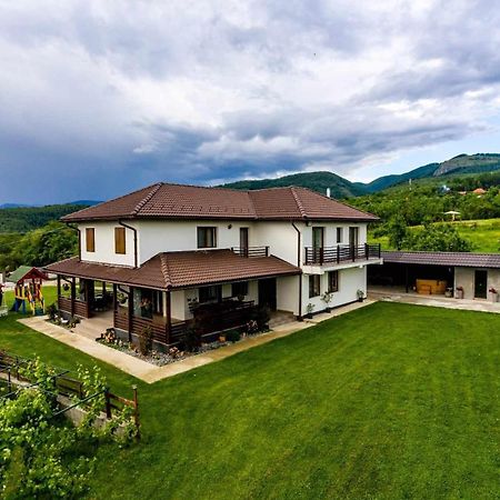 Agropensiunea Darden Baia de Fier Zewnętrze zdjęcie